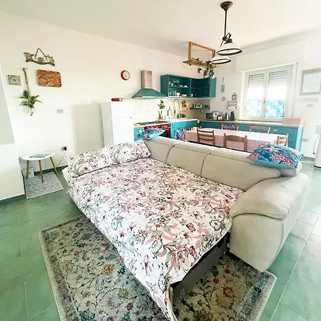 Casa vacanze Casa Di Nelia Baratili San Pietro